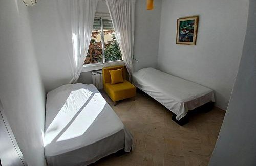 Les Berges Du Lac II Apartamento | Confort Inn Lac 2