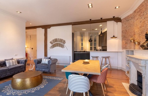 San Francisco Apartamento | Confort y Diseño con Vistas al Casco Viejo