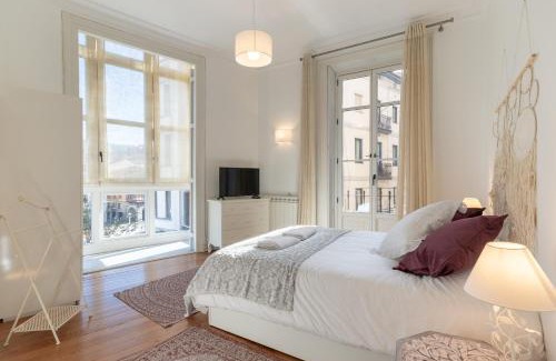 San Francisco Apartamento | Confort y Diseño con Vistas al Casco Viejo
