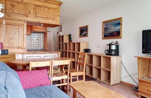 Val-d'Isere Apartamento | Confortable 2 Pièces Cabine, Val d'Isère - Pied des Pistes, Balcon Sud, 6 Pers, Local à Ski - FR-1-518-3