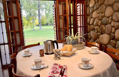 General San Martín Casa | Confortable casa en Mendoza cerca de bodegas restaurantes y bares