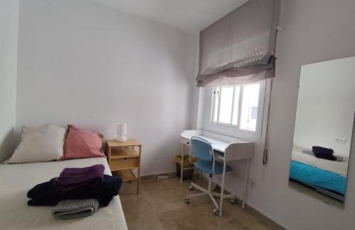 La Goleta Casa | Confortable habitación céntrica en piso privado