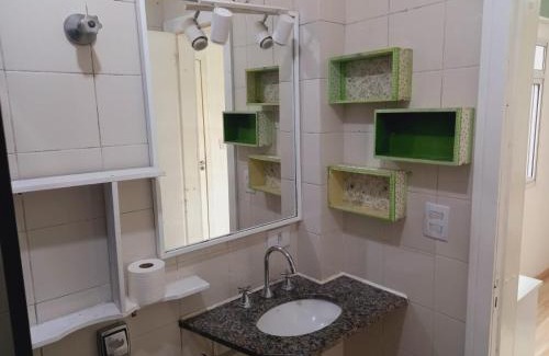 Santa Quiteria Apartamento | Conforte, praticidade e muito bem localizado!