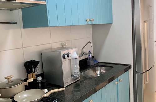 Ipanema Alquiler De RV | Conforto Ipanema - Posto9: newly furnished with queen bed/garage/24h doorman