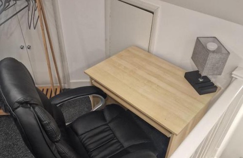 West Ham Casa | Confystay