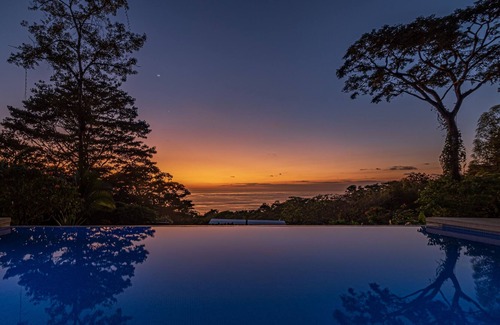 Dominicalito Villa | Villa with ocean view and gym