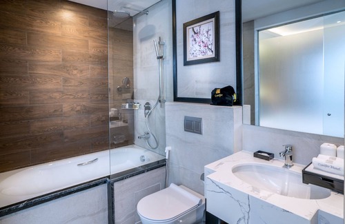 Hang Trong Hotel | Conifer Grand Hotel