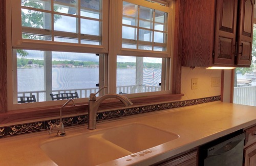 Conneaut Lake Casa | Gran casa familiar frente al lago en Conneaut Lake, PA