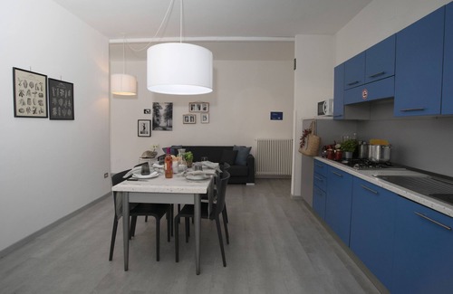 Riccione Apartamento | Directamente conectado con el centro-puerto de mar de la senda peatonal y en bicicleta