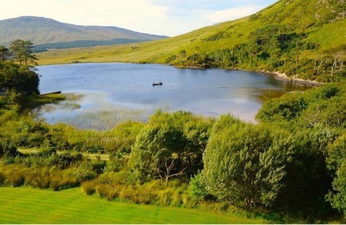 Delphi Cabina | Connemara 2-Bedroom Cottage I