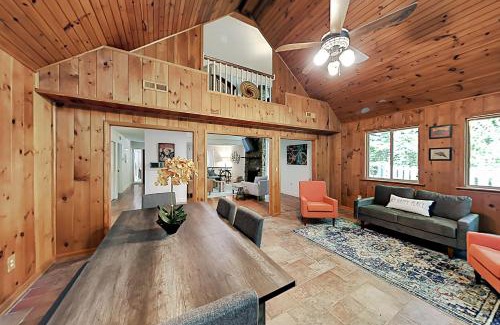 Brevard Casa | Connestee Falls