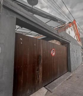 Tuban Casa | Conscioushouse with pool near Airport