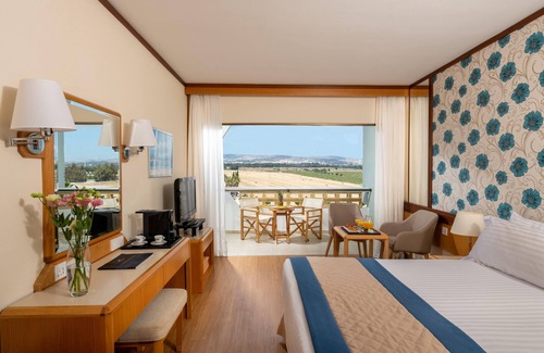 Paphos Hotel | Constantinou Bros Athena Royal Beach Hotel-Adults Only
