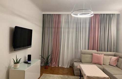 Powisle Apartamento | Constitution Corner