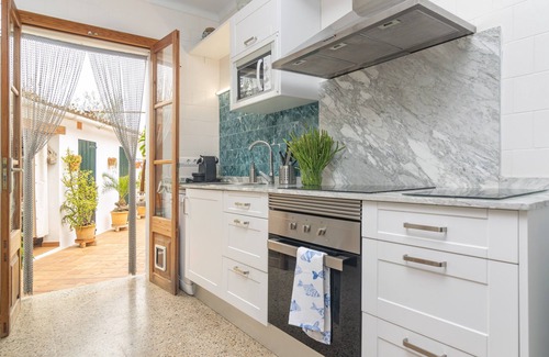 Mancor de la Vall Villa | CONSTRUCCIONES BALAGUER - Villa con piscina privada en Mancor de la Vall. WiFi Gratis