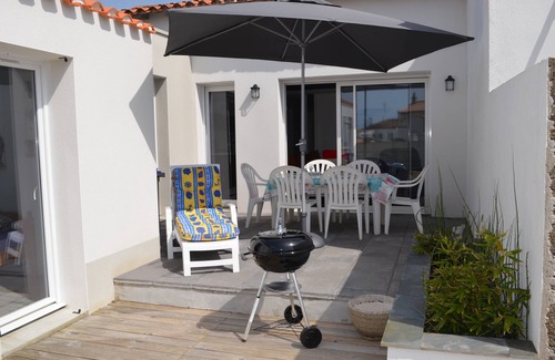 La Chaume Casa | Tranquilo Casa contemporánea en el techo de paja