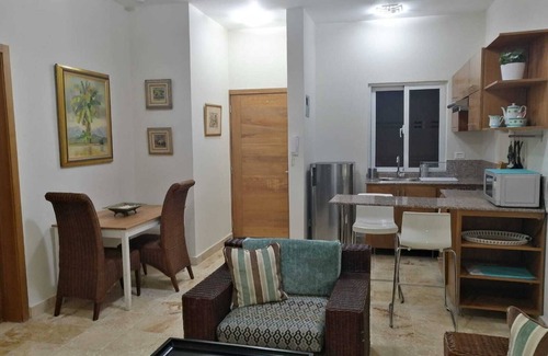 Ciudad Nueva Apartamento | CONTEMPORÁNEO DE 1 HABITACIÓN - A 5 MIN. DE LA ZONA COLONIAL