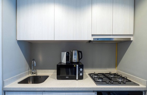 Downtown Dubai Apartamento | Contemporary -1BR Zada Towers