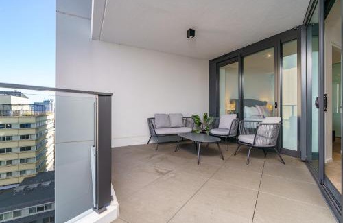 City East Apartamento | Contemporary 2BR Retreat in the Heart of Civic - Hosted by Canstay