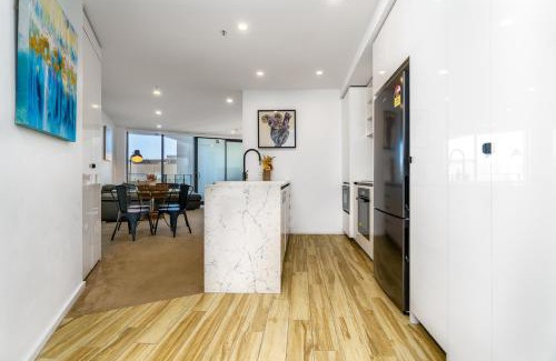 City East Apartamento | Contemporary 2BR Retreat in the Heart of Civic - Hosted by Canstay