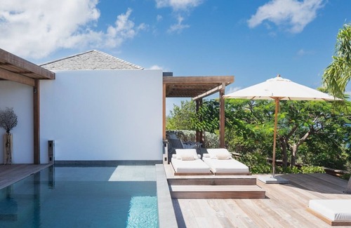 Lurin Villa | Contemporary 3 BDRM Villa w Pool and BBQ