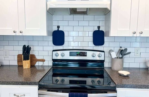 Dade City Condominio | Contemporary 3 Bedroom Home in Dade City