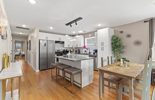 Elizabeth Apartamento | Contemporary 3bds near NYC / EWR with free parking