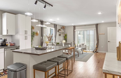 Elizabeth Apartamento | Contemporary 3bds near NYC / EWR with free parking