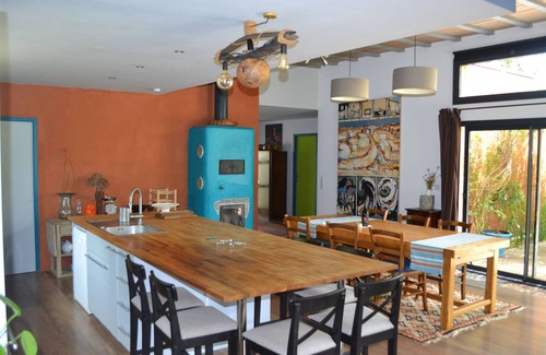 Esclauzels Casa | Casa contemporánea y ecológicos bosque cerca del valle del Lot