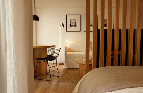 Constitución Apartamento | Contemporary apartment in bustling San Telmo - Premier Building