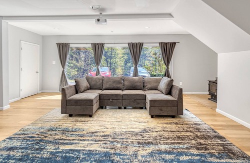 Haymarket Casa | Contemporary Architectural Gem: Modern Retreat