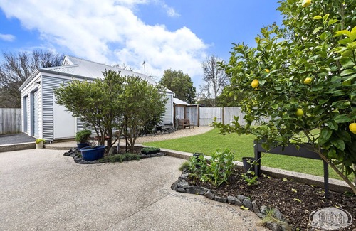 Portland Casa | Contemporary Australian home in central location