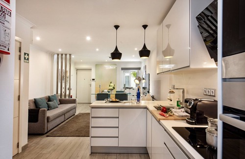 Se Chalet De Esquí | Contemporary Charm in the Algarve