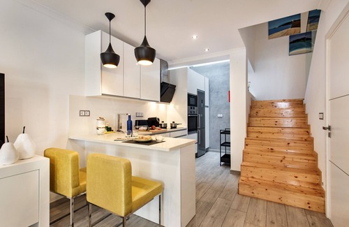 Se Chalet De Esquí | Encanto Contemporáneo en el Algarve