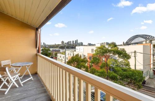 Millers Point Apartamento | Contemporary Charm with Spectacular Harbour Views