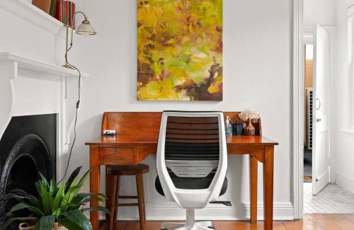 Millers Point Apartamento | Contemporary Charm with Spectacular Harbour Views