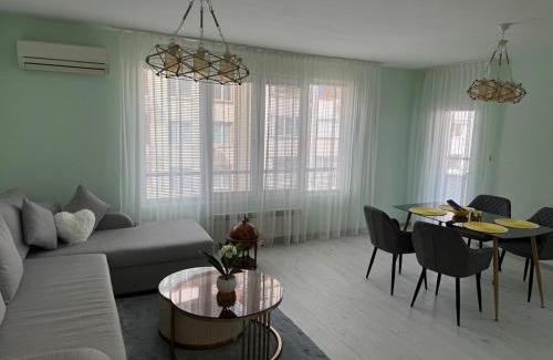 Lozenets Apartamento | Contemporary Comfort in Lozenets