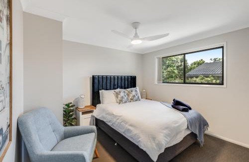 Newtown Apartamento | Contemporary & Convenient - City Fringe Townhouse!