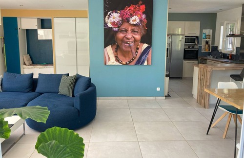 La Valette-du-Var Casa | Casa contemporánea, gran piscina tranquila, familiar