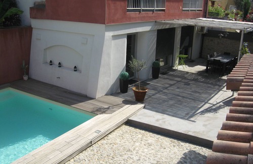 Pont-Saint-Esprit Casa | CASA CONTEMPORÁNEA EN EL CORAZÓN DE PROVENCE / POOL