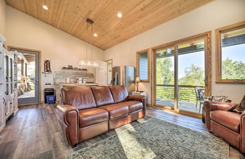 Waynesville Casa | Contemporary Home w/ Deck & Mountain Views!