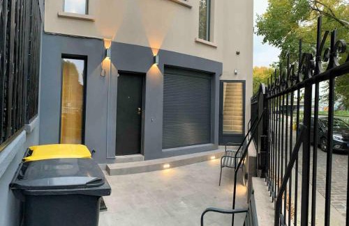 Saint-Denis Villa | Contemporary house stadium of france