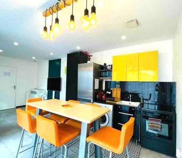 Saint-Denis Villa | Contemporary house stadium of france