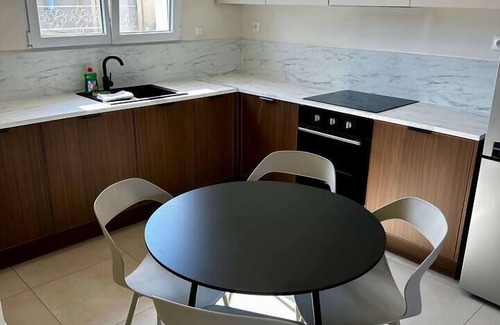 Justices Casa | Contemporary house St léonard