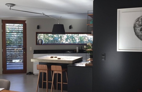 Le Redon Casa | Casa contemporánea al pie de los arroyos
