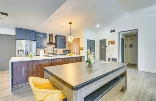 Lutz Casa | Contemporary Lutz Home: Private Pool, Pet Friendly