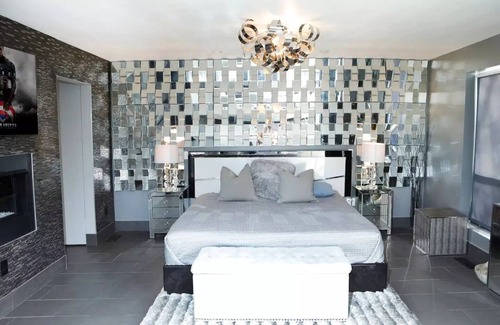 Bushnell Basin Casa | Contemporary/Modern 3 bedroom Family Custom home