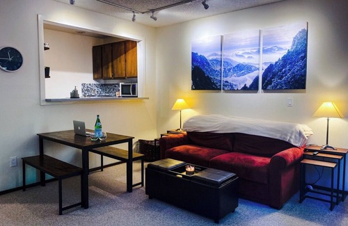 Glacier Condominio | Contemporary MT BAKER Condo