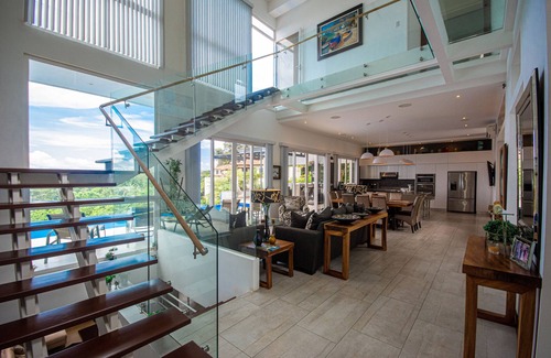 Tárcoles Condominio | Contemporary Ocean View Estate with Infinity Pool!
