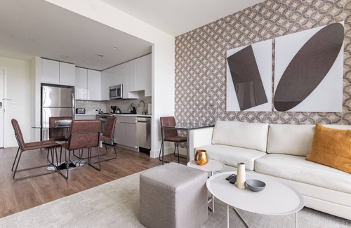 White Plains Apartamento | Contemporary One Bedroom in Downtown White Plains